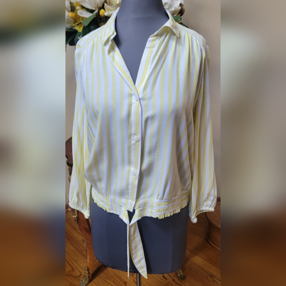 BEACH LUNCH LOUNGE STRIPED YELLOW WHITE BUTTON DOWN BLOUSE STRETCH OVERSIZED M